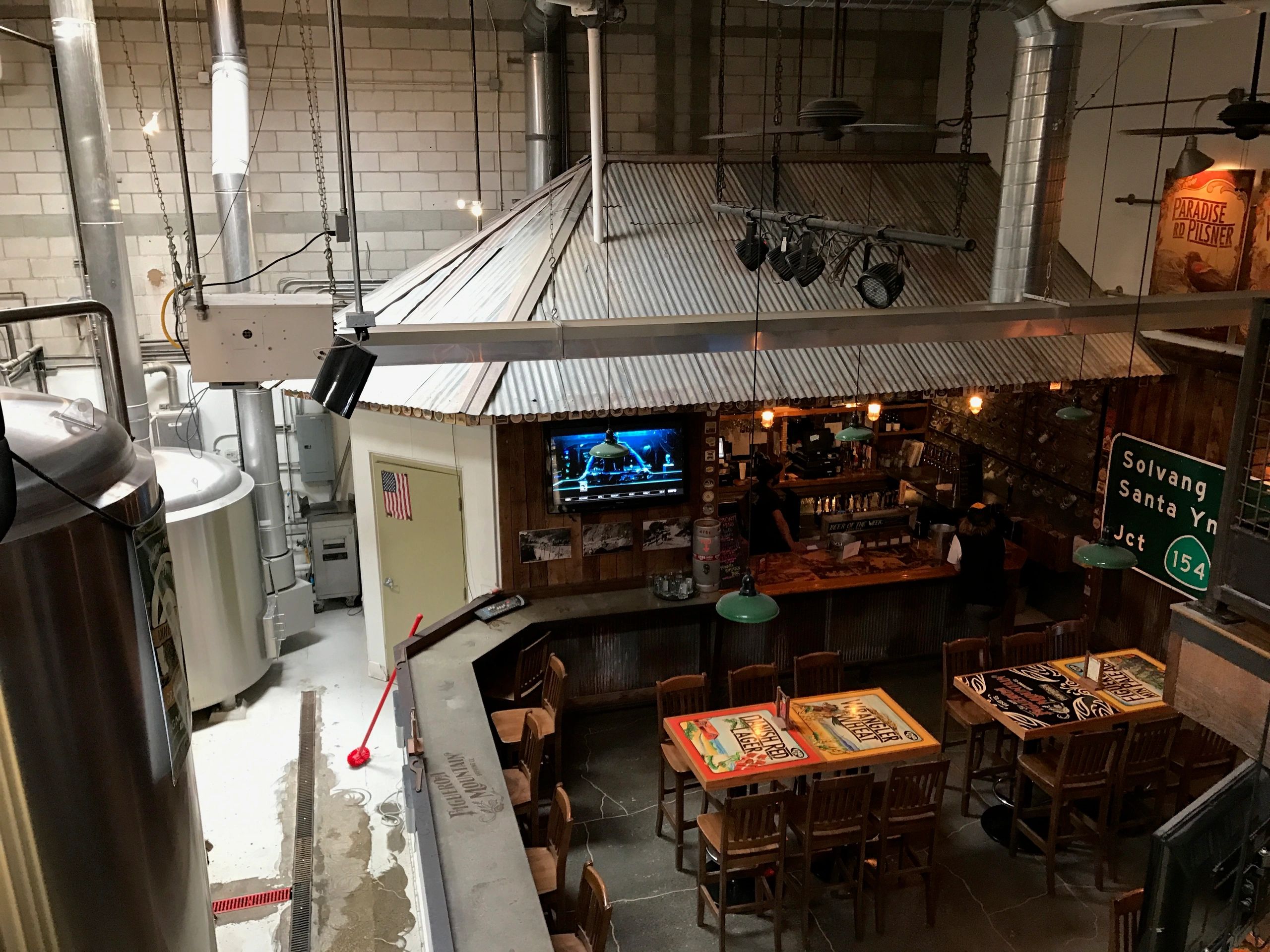 The atmosphere at the Figueroa Mountain Brewing Co. Figueroa Mountain Brewing Co. By Discover Buellton.